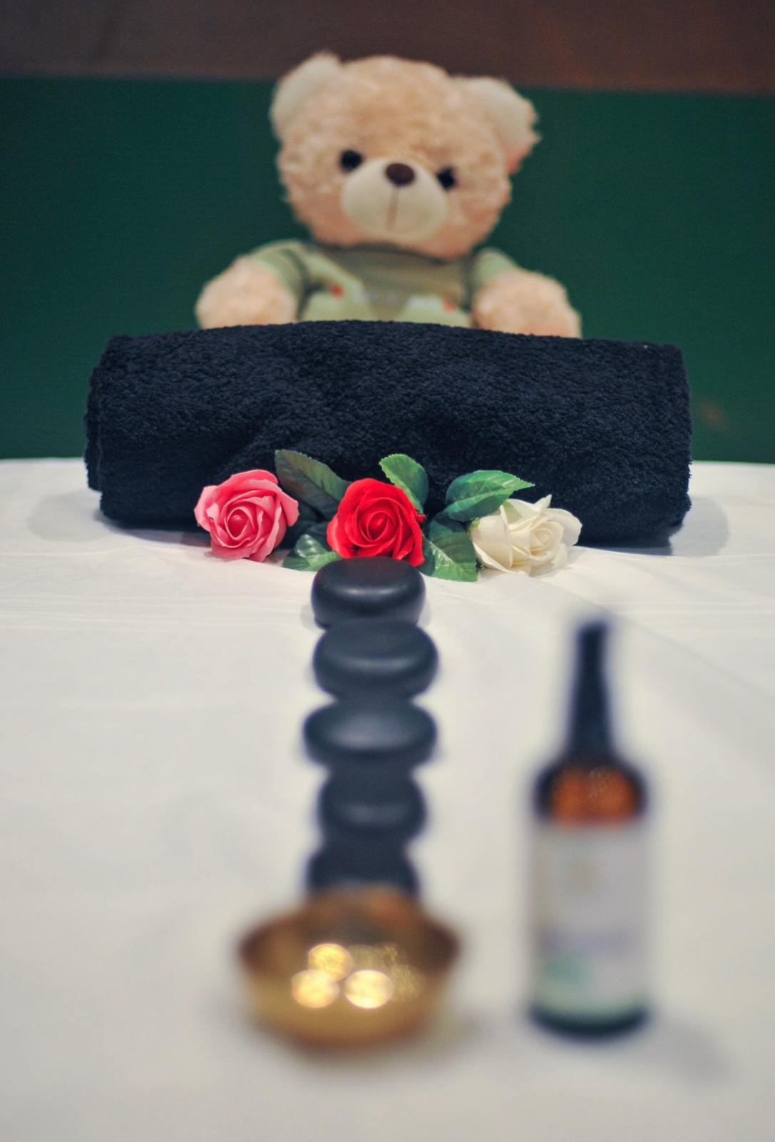 Cabinet — pierres chaudes et roses
